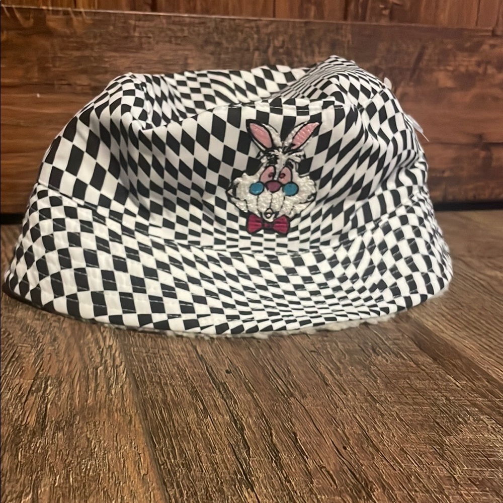 Disney Alice in Wonderland Sherpa Lined Bucket Hat